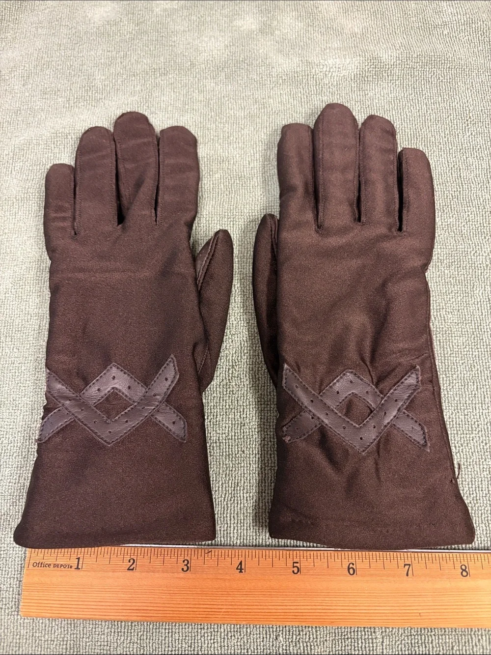 Women's Brown Embroidered Winter Gloves